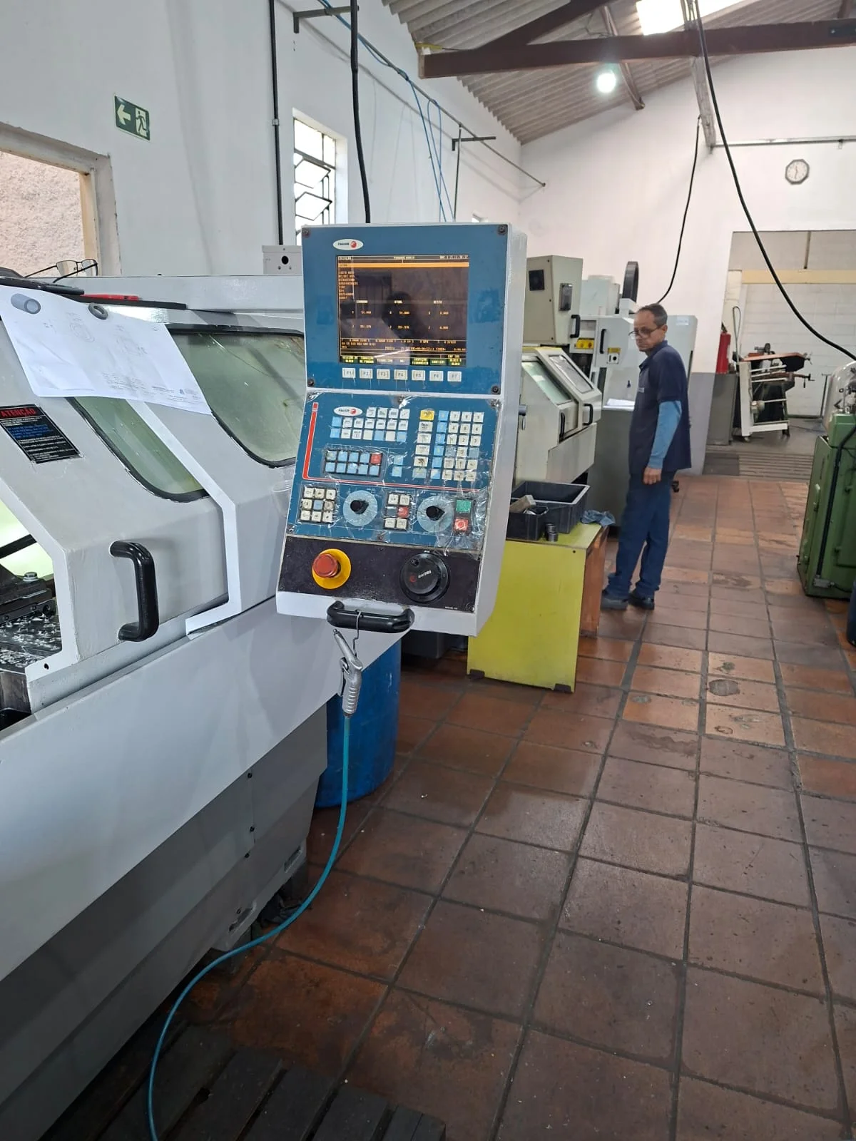 Torno CNC perto de mim